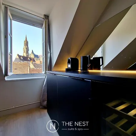 Hotel The Nest. Duplex Jacuzzi Hyper Centre De Senlis Senlis (Oise)